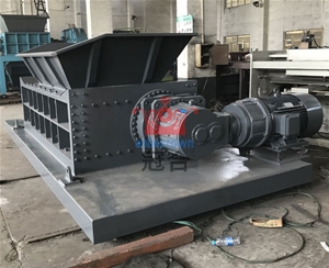 塑料撕碎機的工作環(huán)境和檢查有哪些要求？